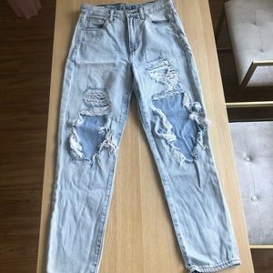 American Eagle Mom Jeans